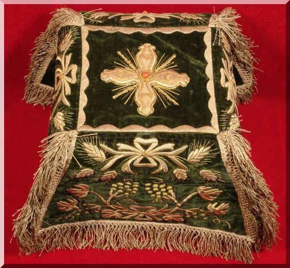 Acoperământ sfinte vase