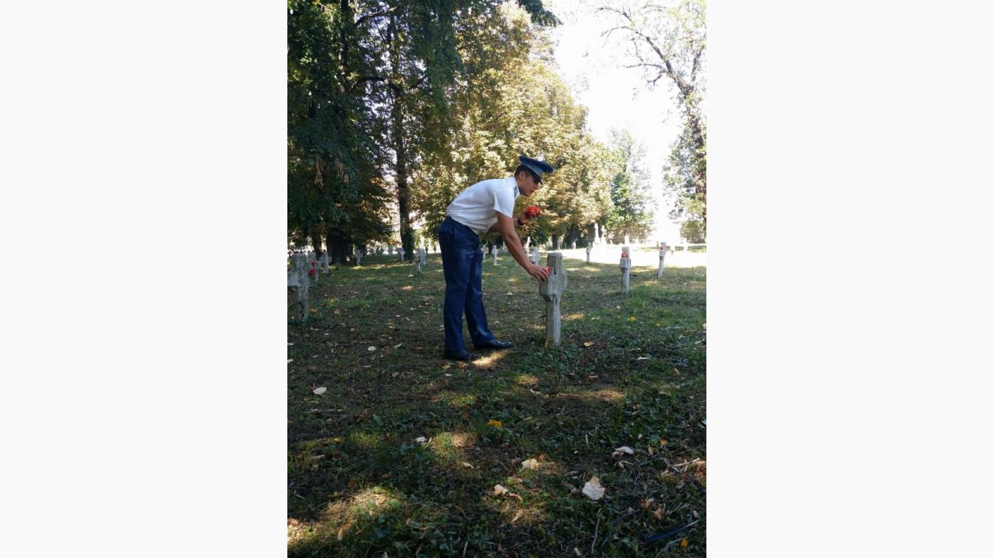 Pomenirea eroilor la Bacău