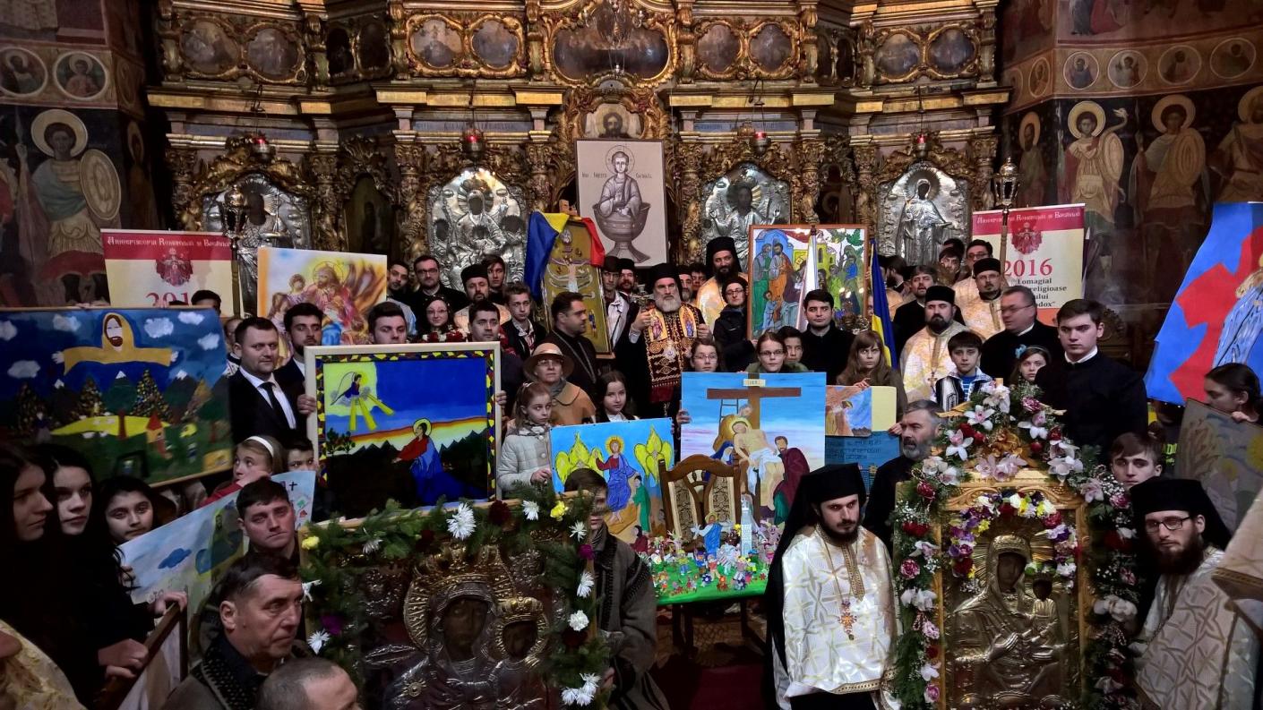 La finalul pelerinajului organizat la Duminica Ortodoxiei (ediţia a IV-a) a avut loc prezentarea și jurizarea icoanelor realizate de elevii romașcani participanți la concursul ”Iisus Hristos, modelul suprem pentru tinerii școlari”