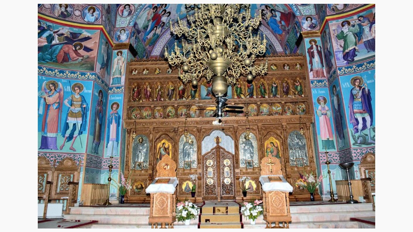 Interiorul Bisericii &quot;Înălțarea Domnului&quot;