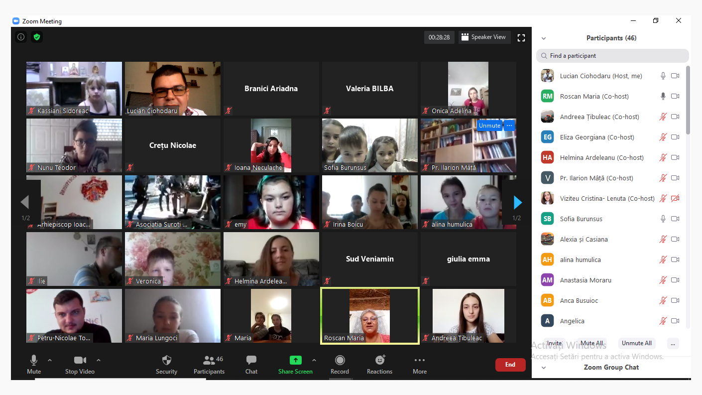 alti participanti la sesiune de deschidere a taberei