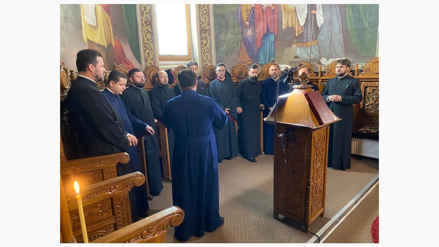 Corala Theotokos a Protoieriei Moinești