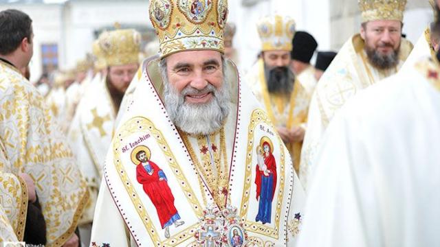 4 ianuarie 2015, intronizarea IPS Părinte Ioachim, ca Arhiepiscop al Romanului și Bacăului