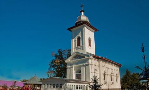 Biserica ”Sf. Nicolae” din Onești